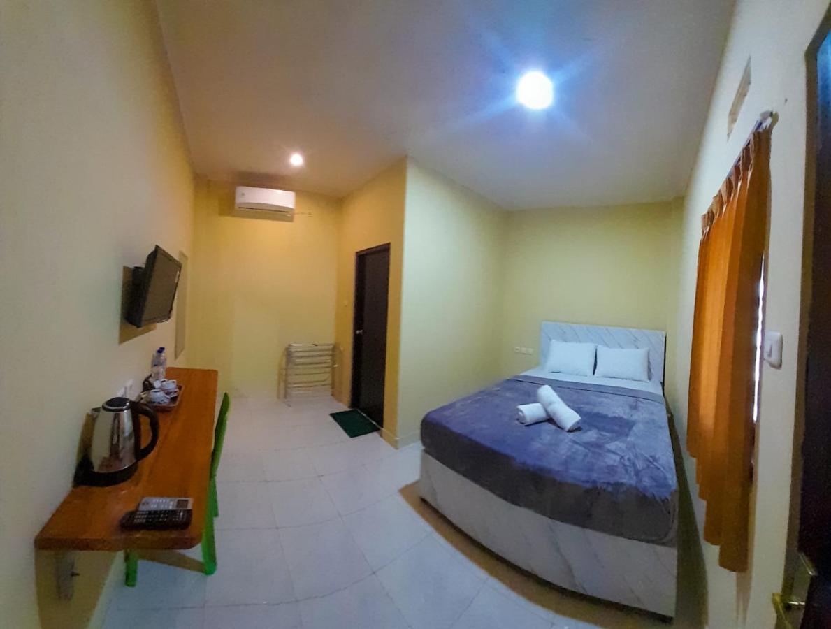 Fx72 Labuan Bajo Hotel מראה חיצוני תמונה