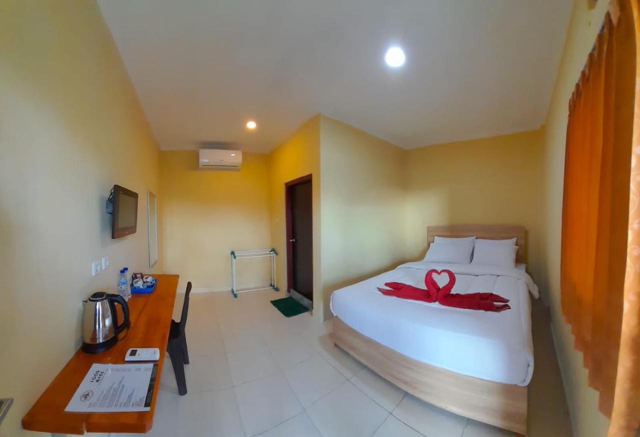 Fx72 Labuan Bajo Hotel מראה חיצוני תמונה